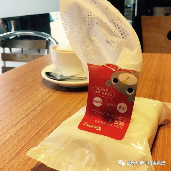 日本硅膠便攜式涂鴉餐墊,專制熊孩子不好好吃飯