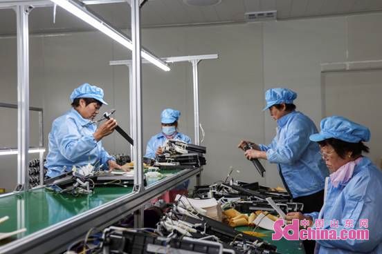 為了期盼的目光和殷殷囑托